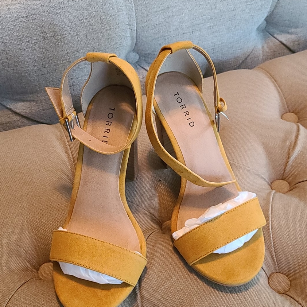 Torrid Ankle Strap Heels NWT